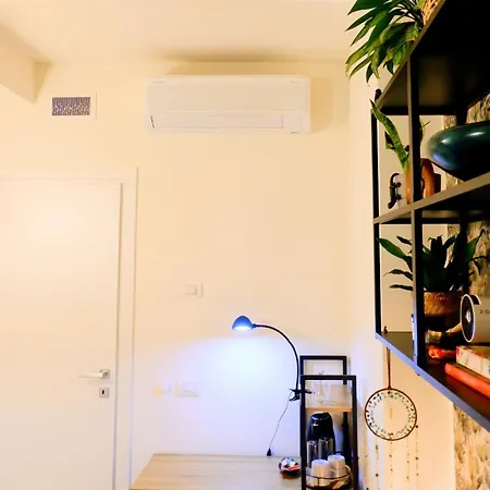 Casa Di Alessio Гостевой дом Милан